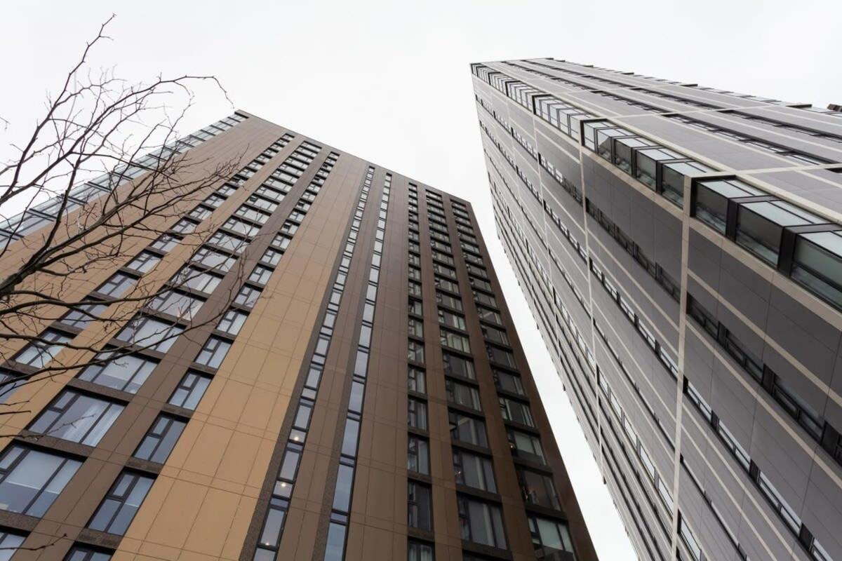 Stunning Modern 1Br Flat In Central バーミンガム エクステリア 写真